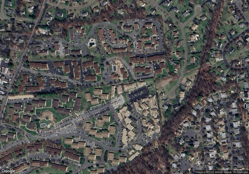 519 Country Club Ln unit 519, Pomona, NY 10970 - photo 1