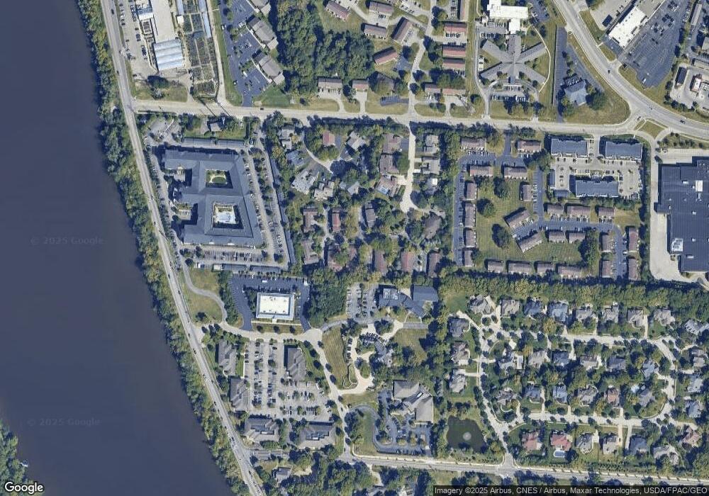 3145 Rivermill Dr unit 16, Columbus, OH 43220 - photo 1