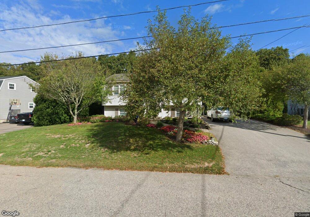 29 Saundra Dr, Westerly, RI 02891 - photo 1