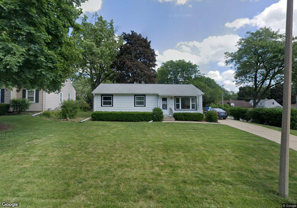 2206 N 119th St, Milwaukee, WI 53226 - photo 1