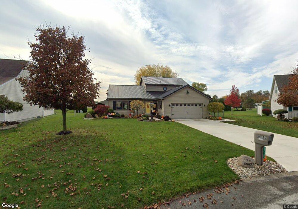 17139 Tecumseh Dr W, Wapakoneta, OH 45895 - photo 1