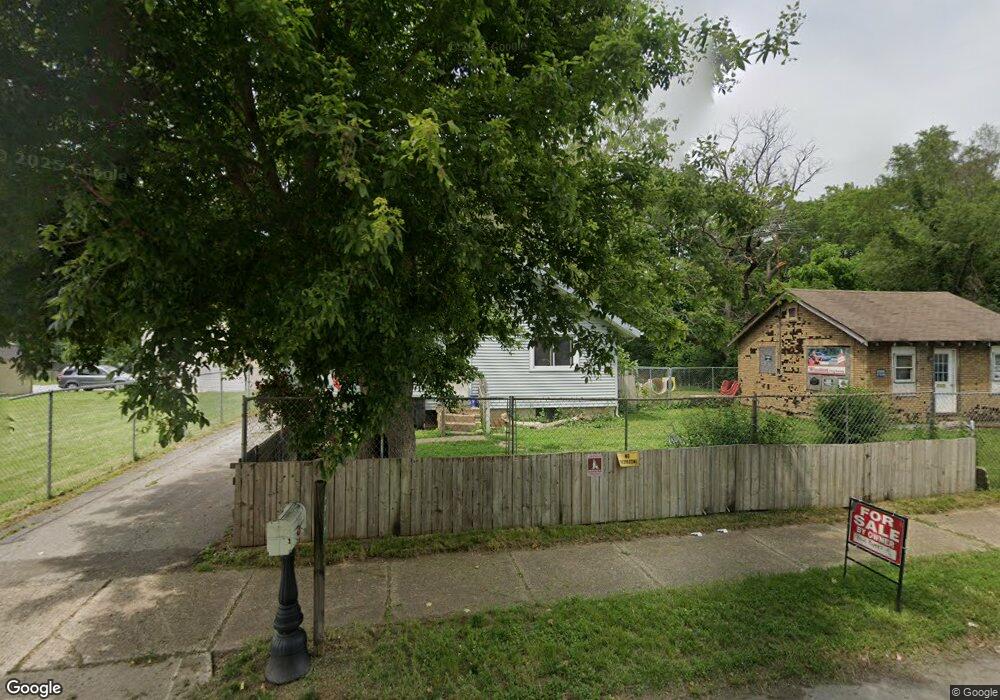 1812 E 18th St, Anderson, IN 46016 - photo 1