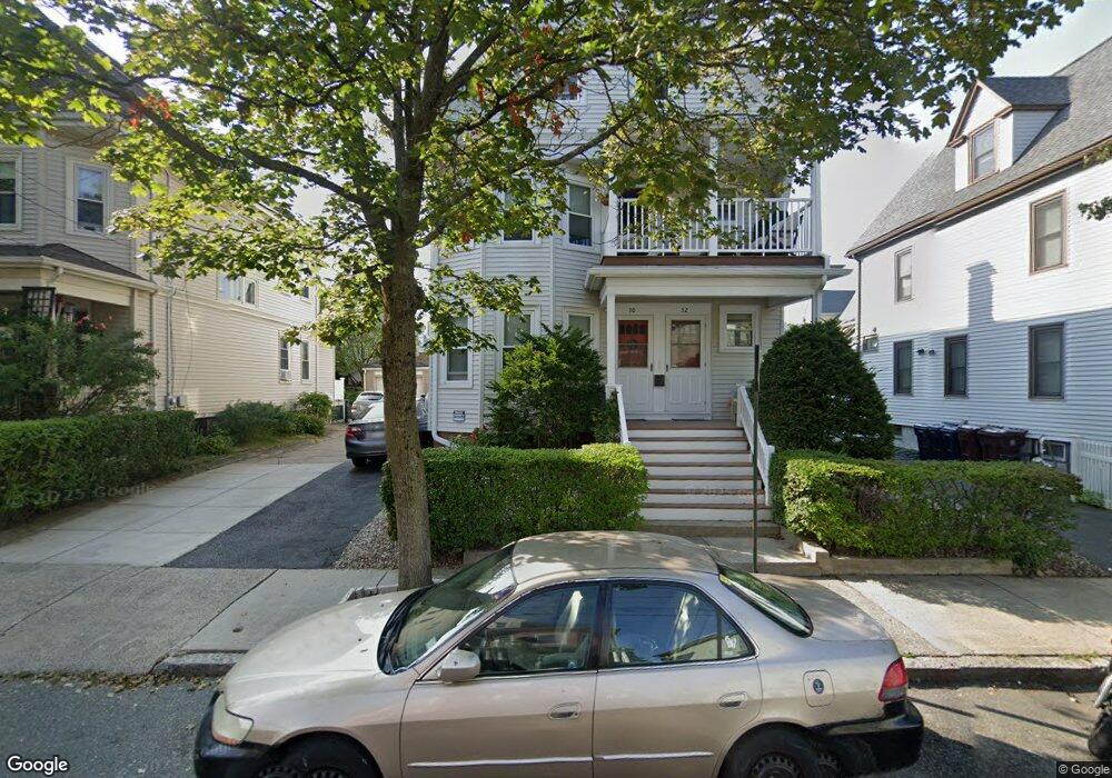 52 Walnut St unit 1, Everett, MA 02149 - photo 1