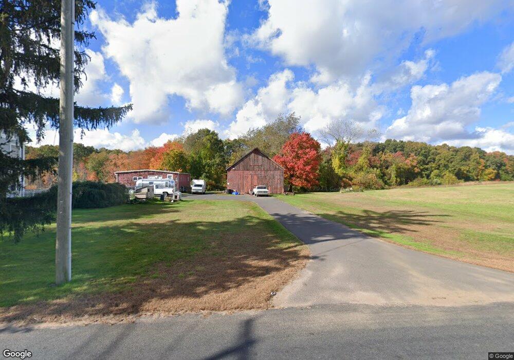 174 East Rd, Broad Brook, CT 06016 - photo 1