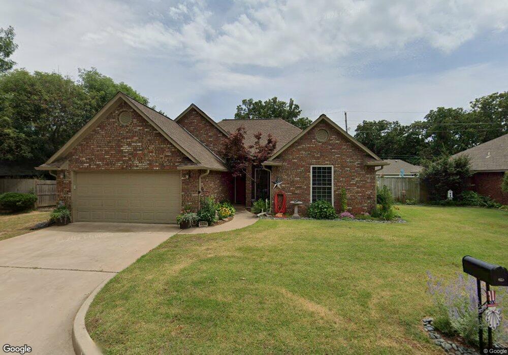 3206 Fox Hollow Rd, Duncan, OK 73533 - photo 1