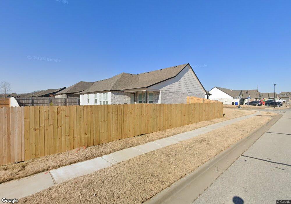 1507 E South Park Place, Broken Arrow, OK 74011 - photo 1