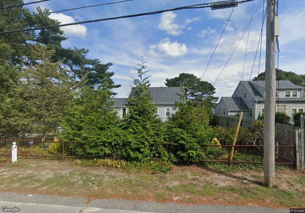 7 Hiawatha Rd, Buzzards Bay, MA 02532 - photo 1