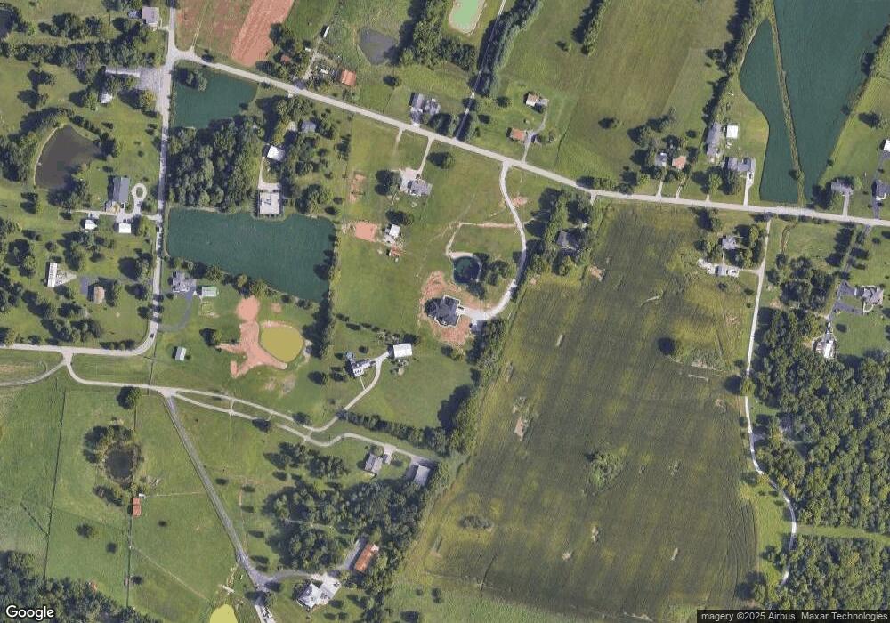 9306 Thixton Ln, Louisville, KY 40291 - photo 1