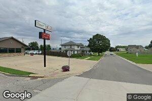 103 E Henry St, Calmar, IA 52132