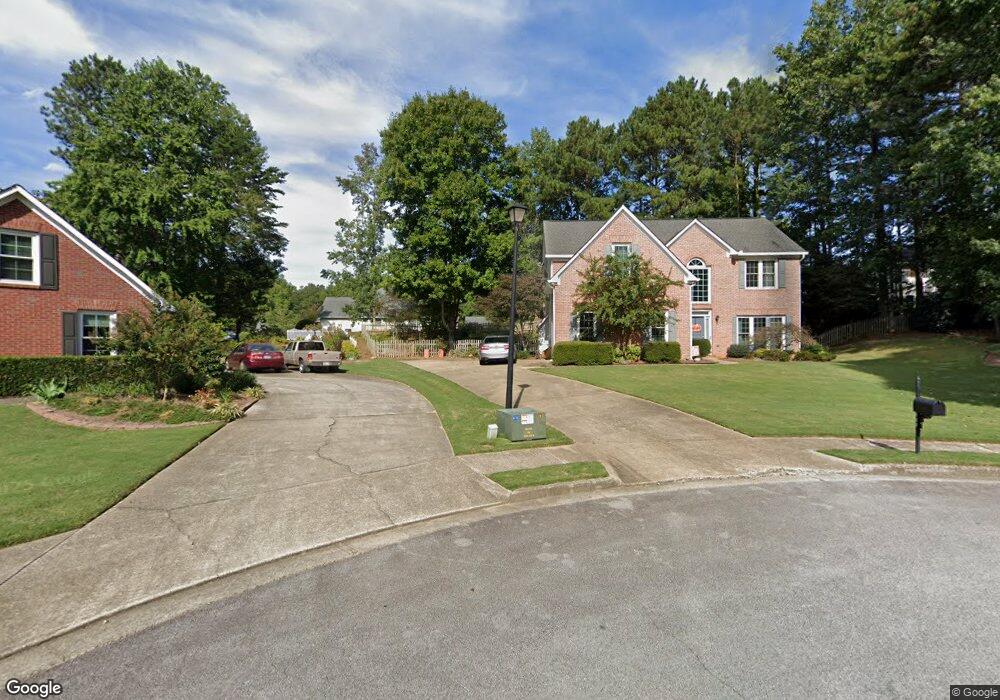 668 Sweetfern Ln unit III, Sugar Hill, GA 30518 - photo 1