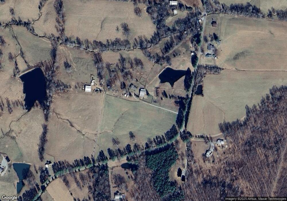 2170 Cooley Ford Rd, Tennessee Ridge, TN 37178 - photo 1