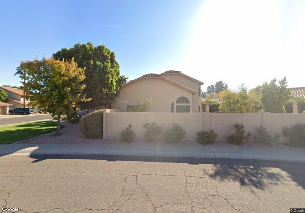 381 E Vera Ln unit II, Tempe, AZ 85284 - photo 1