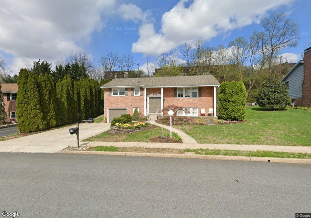 23 Craig Dr, Reading, PA 19606 - photo 1