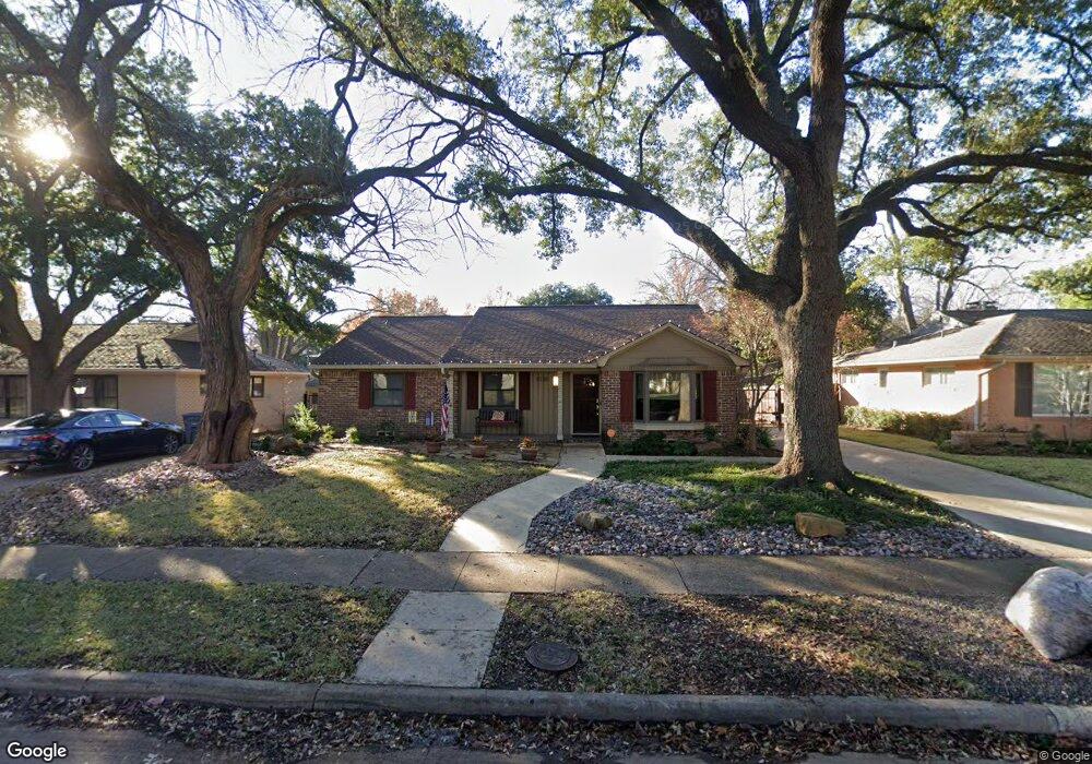 6226 Saint Albans Dr, Dallas, TX 75214 - photo 1