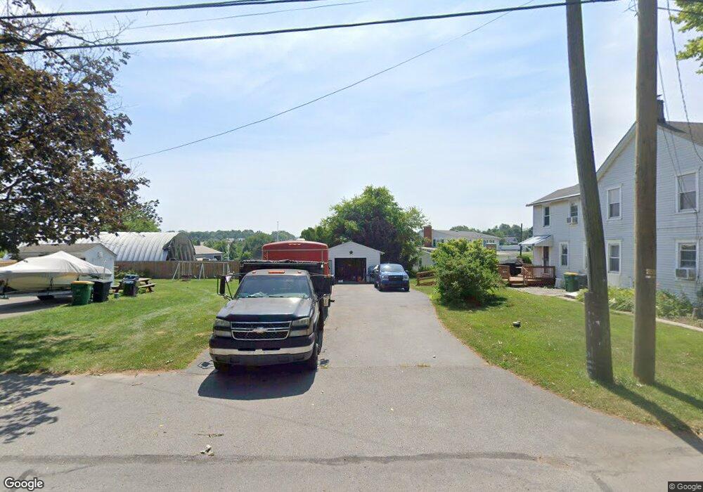 4426 S Cedarbrook Rd, Allentown, PA 18103 - photo 1