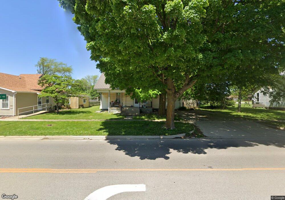 3208 Dewitt Ave, Mattoon, IL 61938 - photo 1