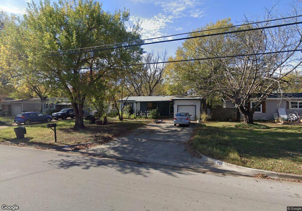 431 Hurstview Dr, Hurst, TX 76053 - photo 1