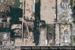 1 15th Ct, Cedar Grove, FL 32401