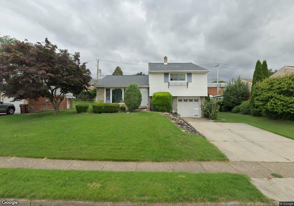 271 Richards Ave, Lansdowne, PA 19050 - photo 1