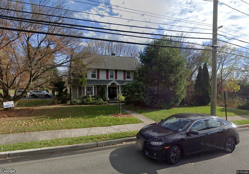 200 Vreeland Ave, Midland Park, NJ 07432 - photo 1