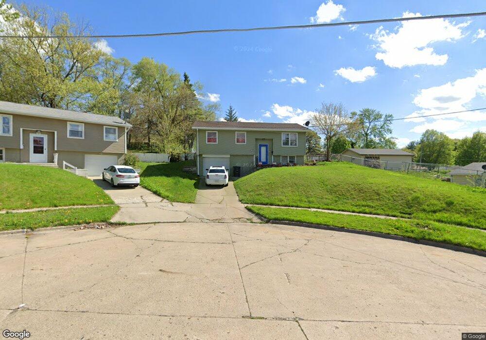 126 Miller Ave, Des Moines, IA 50315 - photo 1