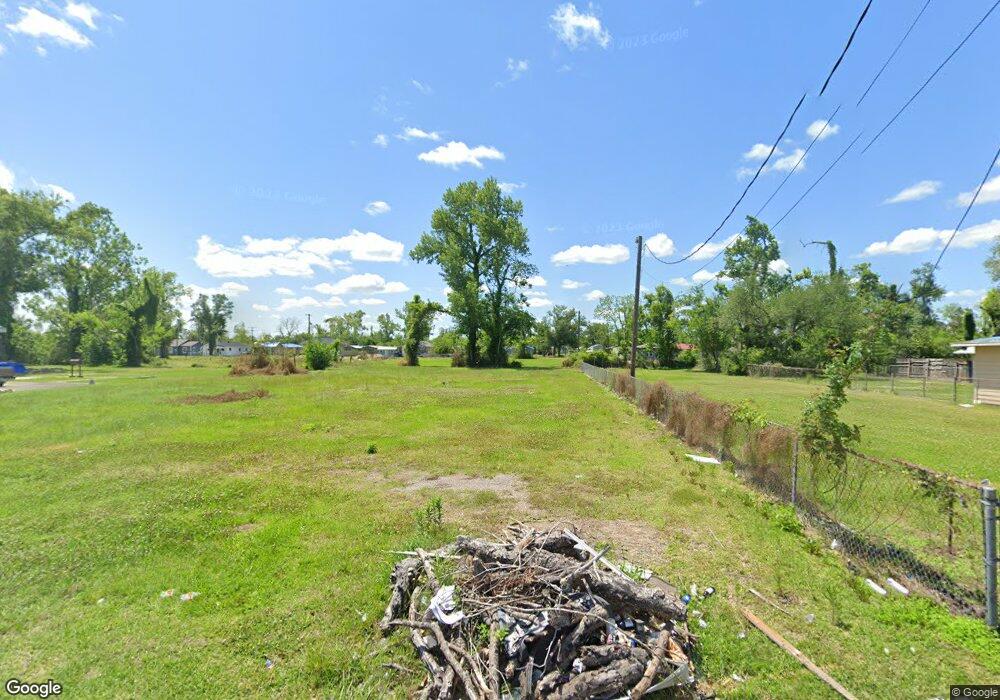 1127 Booker St, Lake Charles, LA 70601 - photo 1