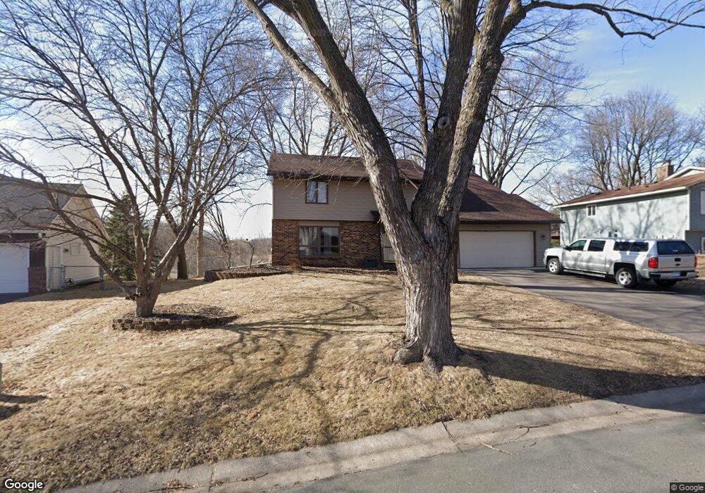 10587 Wellington Ln N, Maple Grove, MN 55369 - photo 1