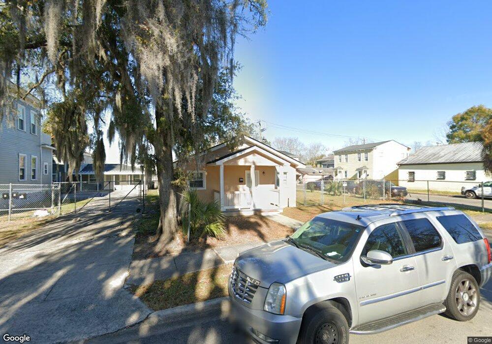 918 E Bolton St, Savannah, GA 31401 - photo 1