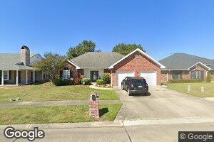 402 Windward Dr, Houma, LA 70360