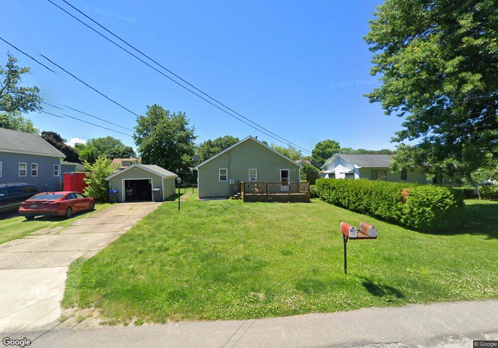 2926 Hampshire Rd, Erie, PA 16506 - photo 1