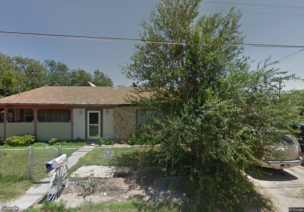 1216 S Leech St, Hobbs, NM 88240 - photo 1