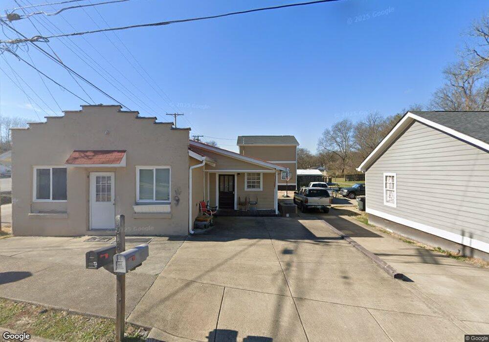 1020 School St, Columbia, TN 38401 - photo 1