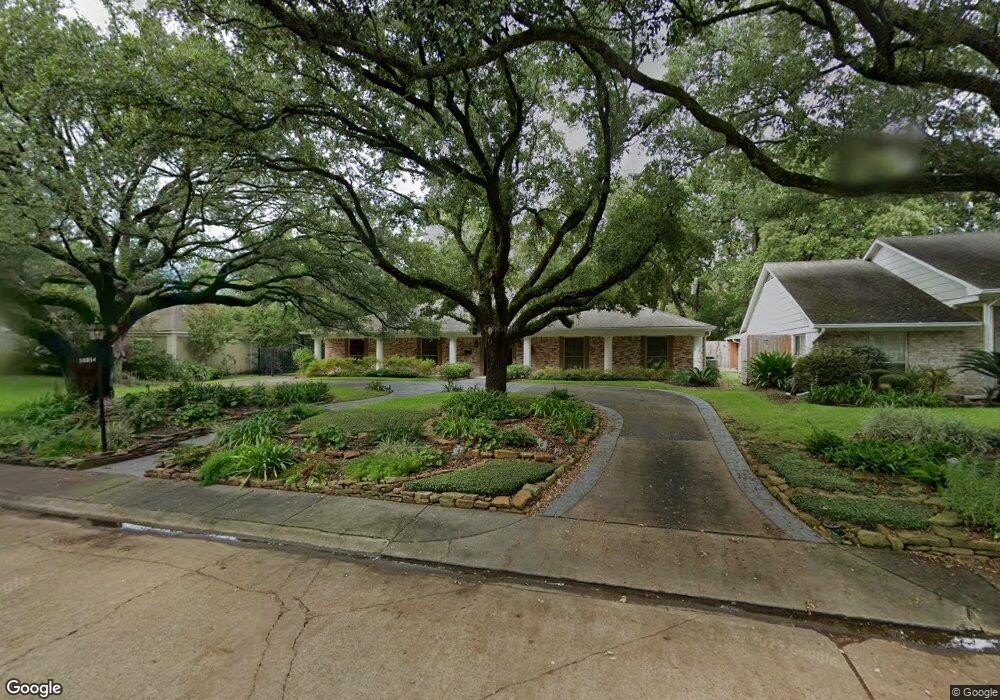 10314 Holly Springs Dr, Houston, TX 77042 - photo 1