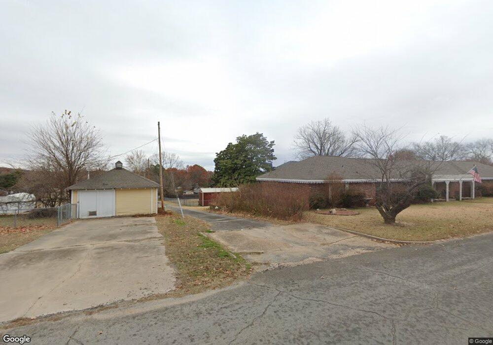 406 S 3rd St, Eufaula, OK 74432 - photo 1