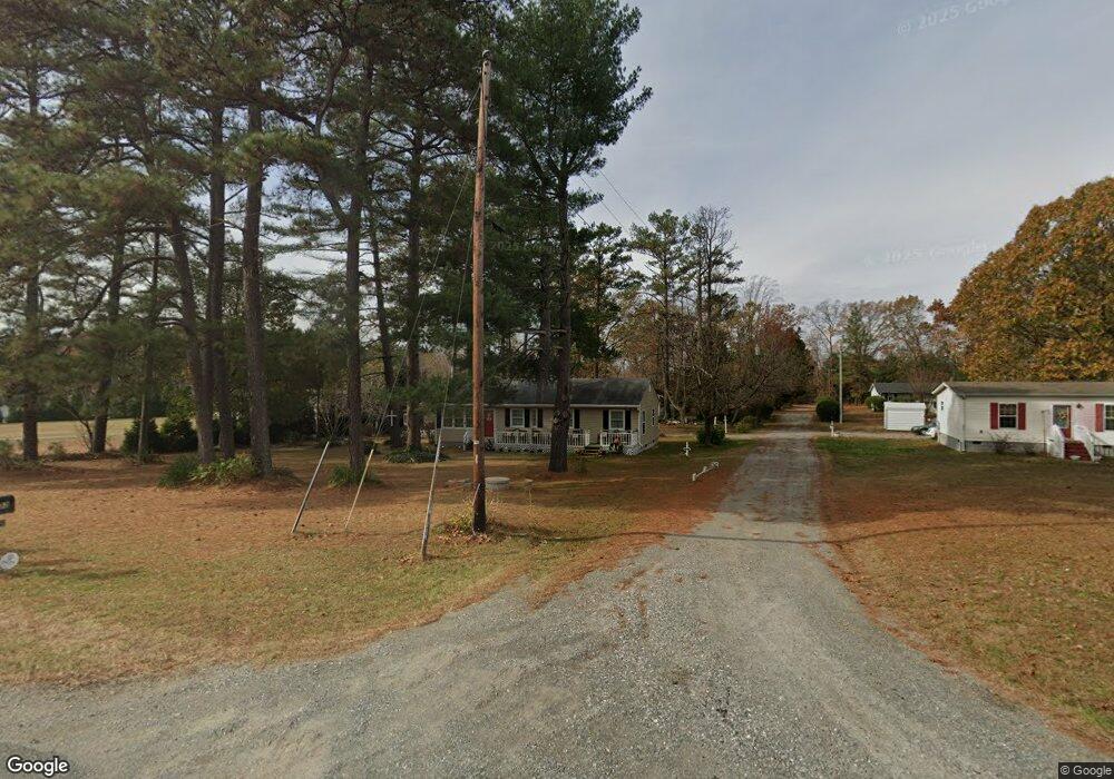 133 Pine Valley Rd, Tappahannock, VA 22560 - photo 1