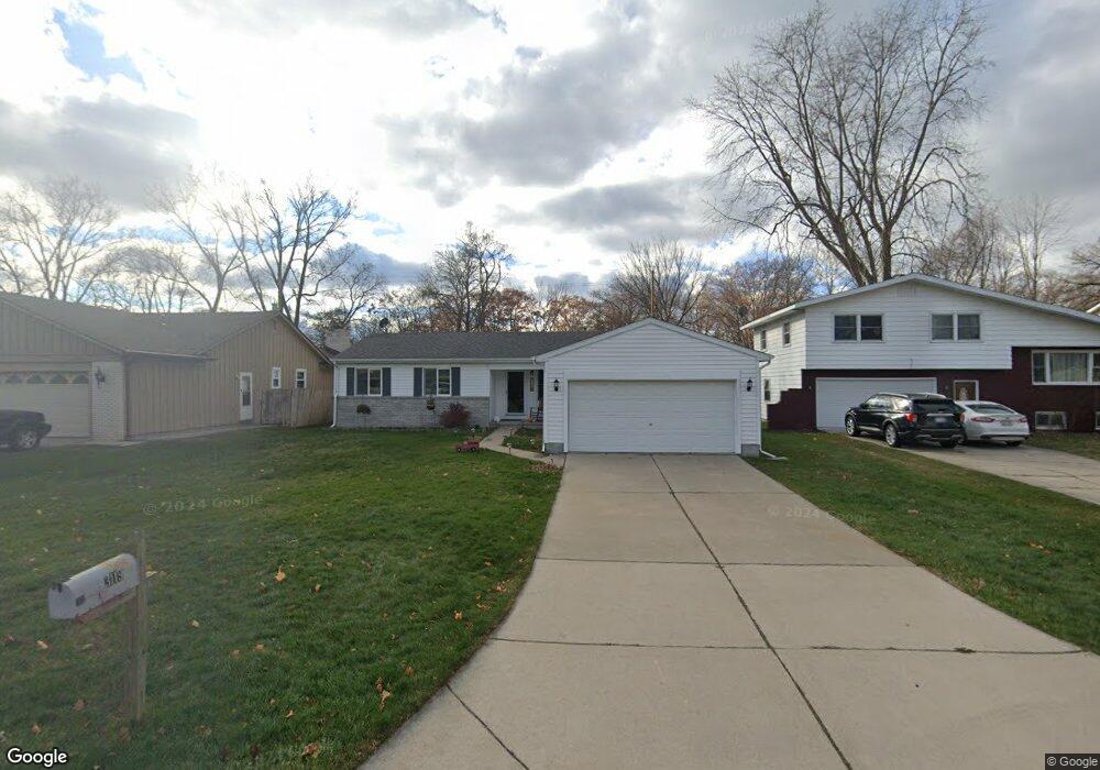 3119 W Woodland Dr, Port Huron, MI 48060 - photo 1