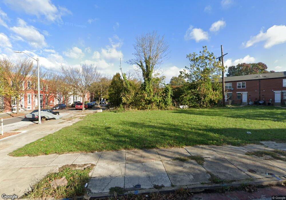 1102 E Lanvale St, Baltimore, MD 21202 - photo 1