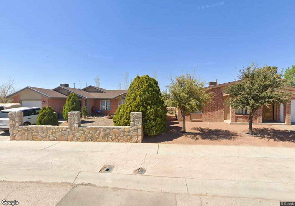 209 Barrel Cactus Dr, Horizon City, TX 79928 - photo 1