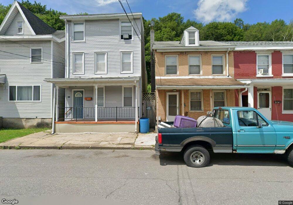 414 Washington St, Tamaqua, PA 18252 - photo 1