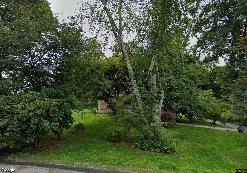 3771 Valleyview St, Mohegan Lake, NY 10547 - photo 1