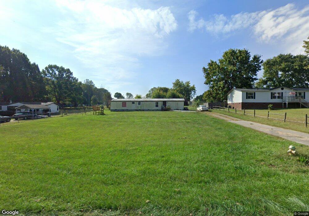 144 Red Walnut Dr, Statesville, NC 28677 - photo 1