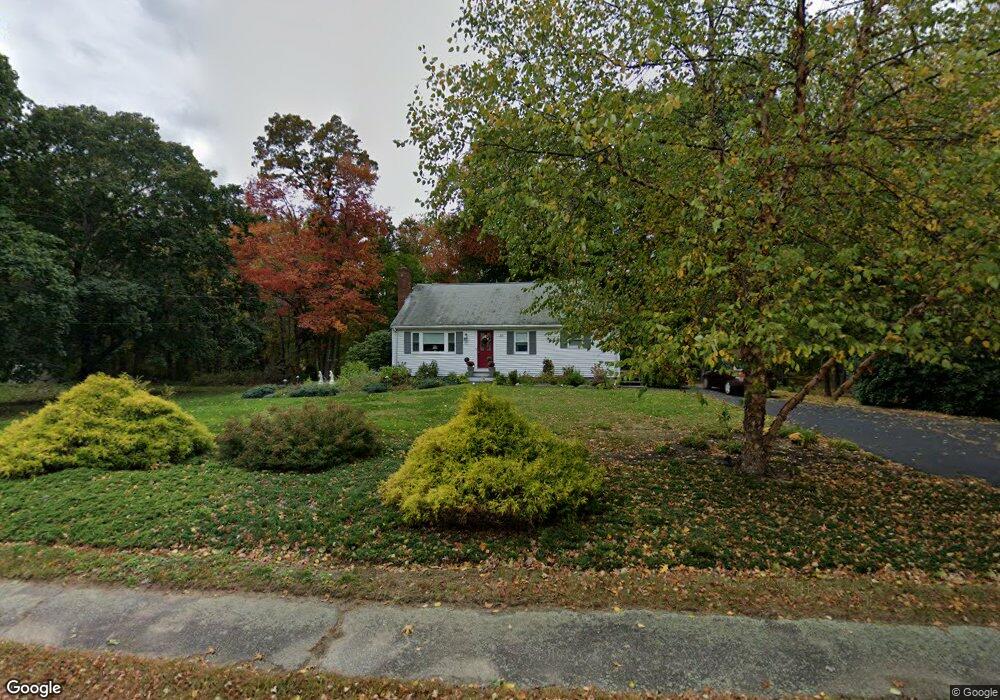 40 Grove St, Pembroke, MA 02359 - photo 1