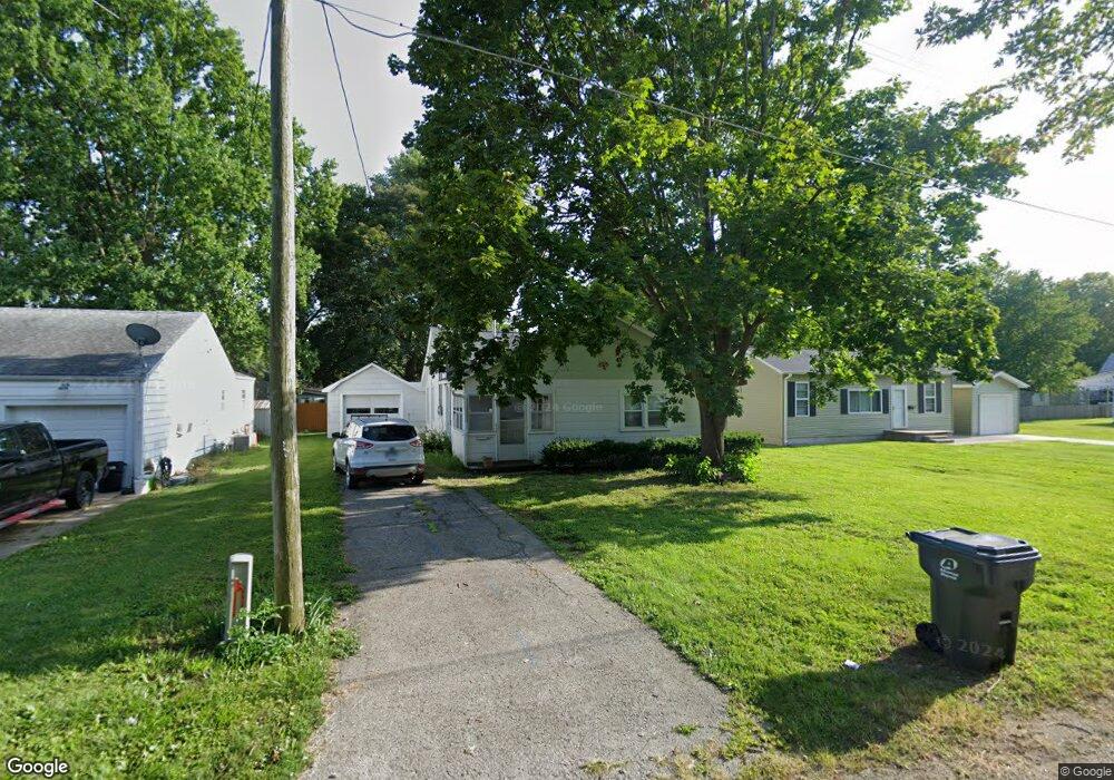 311 E Buckner St, Tuscola, IL 61953 - photo 1