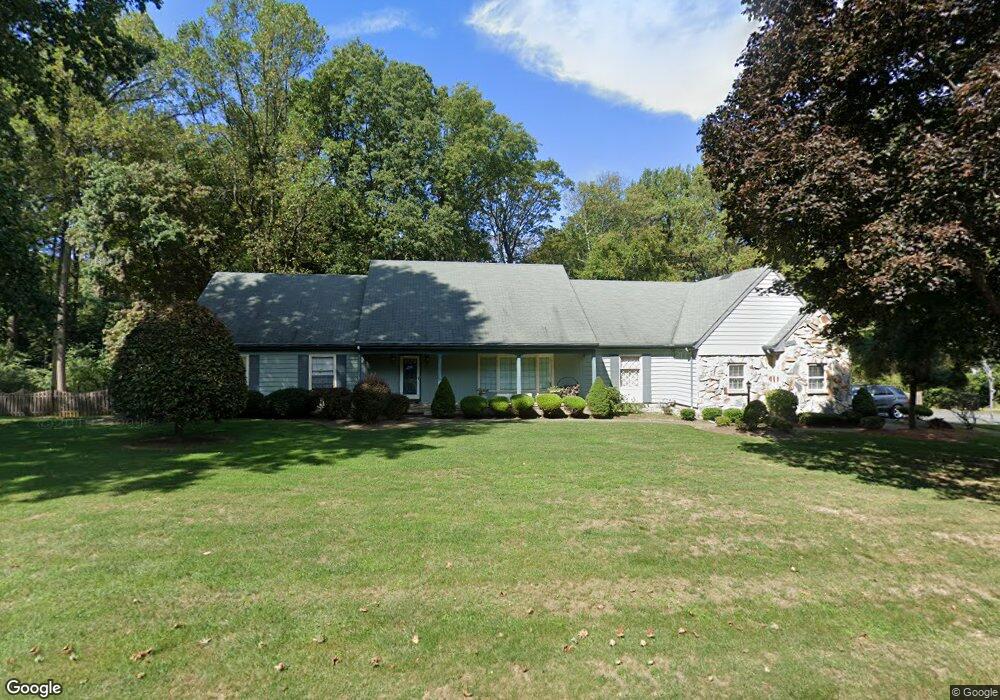 8 Fox Hunt Rd, Holmdel, NJ 07733 - photo 1