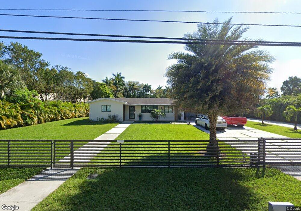 4690 SW 78th Ave, Davie, FL 33328 - photo 1