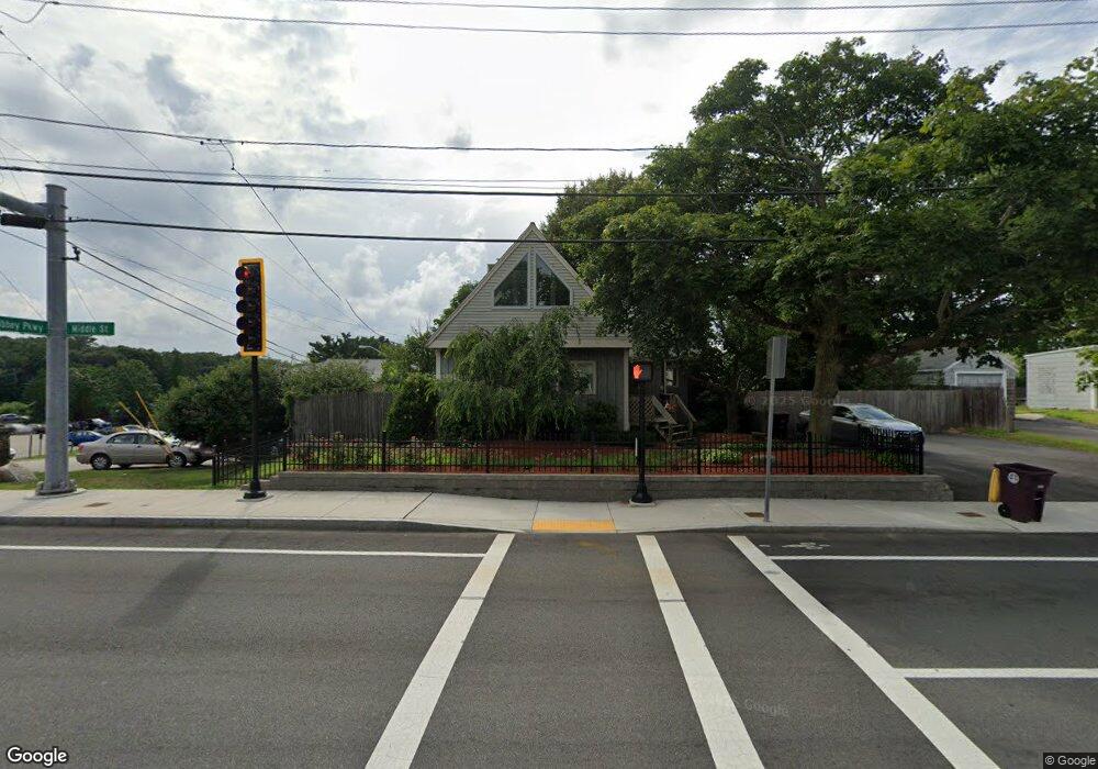 925 Middle St, Weymouth, MA 02188 - photo 1