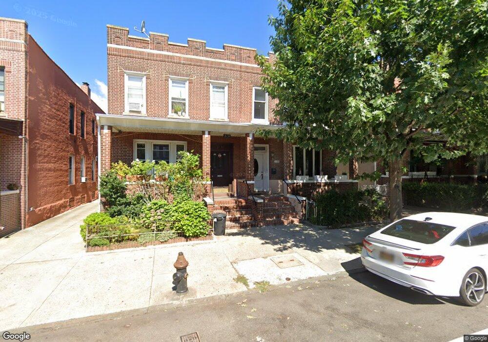 3128 43rd St, Astoria, NY 11103 - photo 1