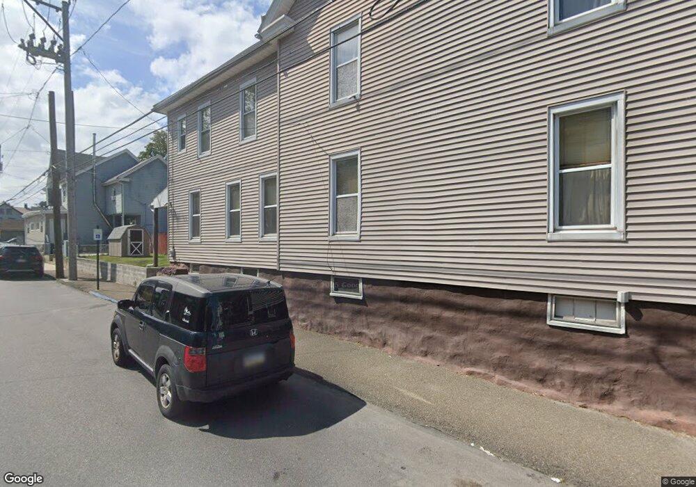 524 N Vine St, Hazleton, PA 18201 - photo 1