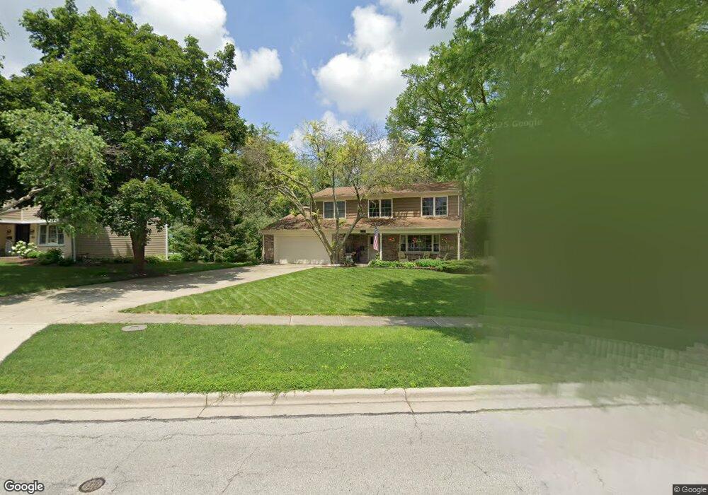 155 W Elm St, Wheaton, IL 60189 - photo 1