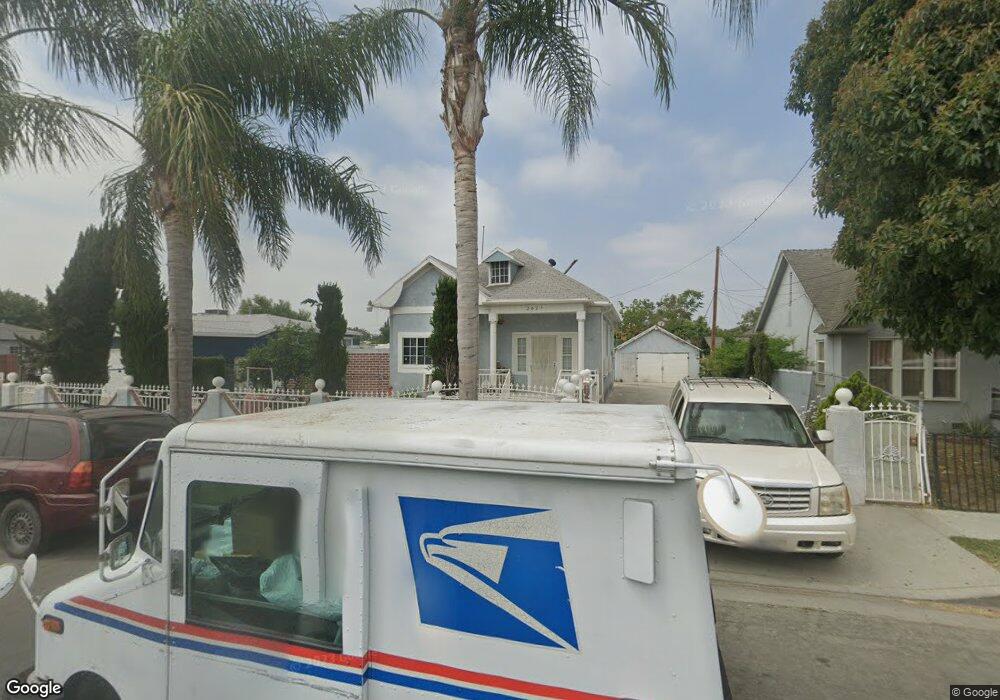 2027 E 130th St, Compton, CA 90222 - photo 1